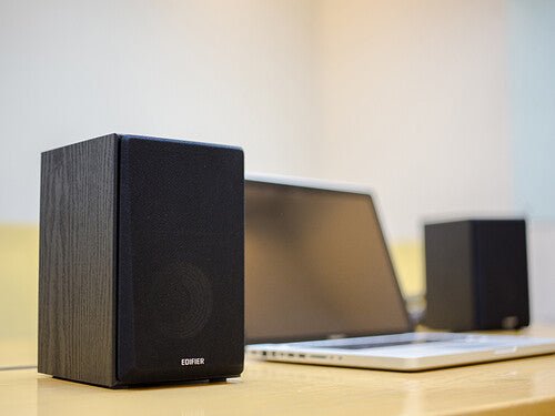 Edifier R980T 2.0 Active Compact Desktop / Bookshelf Speakers- 24 Watts (Black) Vinyl